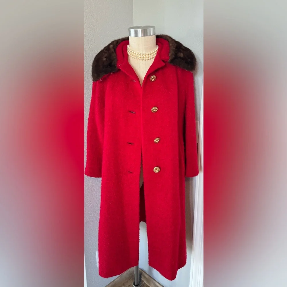1950s Ferris Bros. Flint Michigan Coat with Fur Collar - Picture 10 of 15